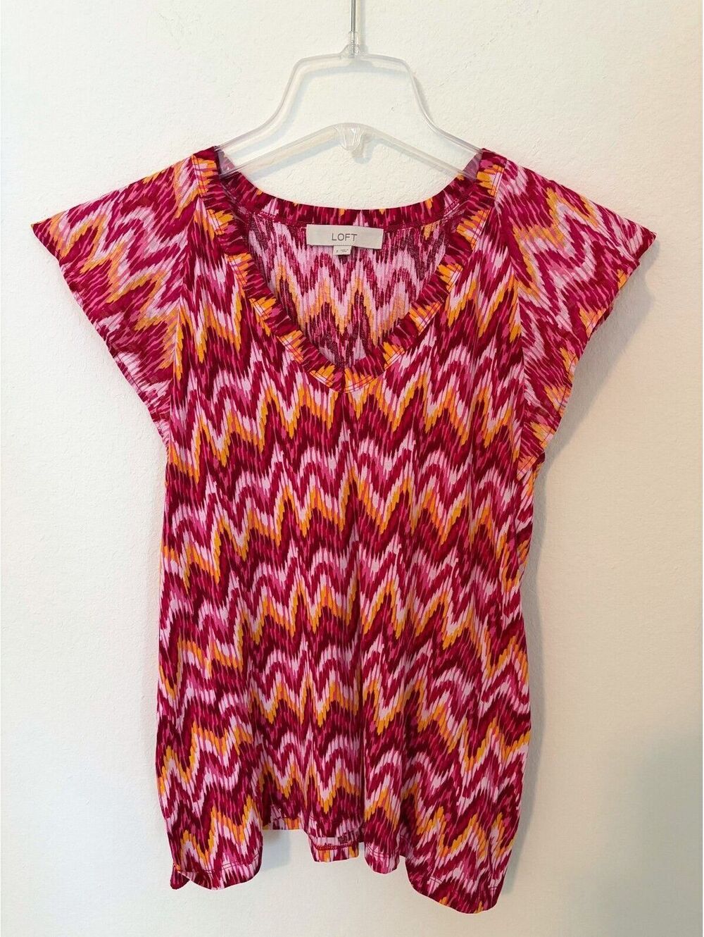 LOFT Size Small Women's Flutter Sleeve Zigzag Patterned Top